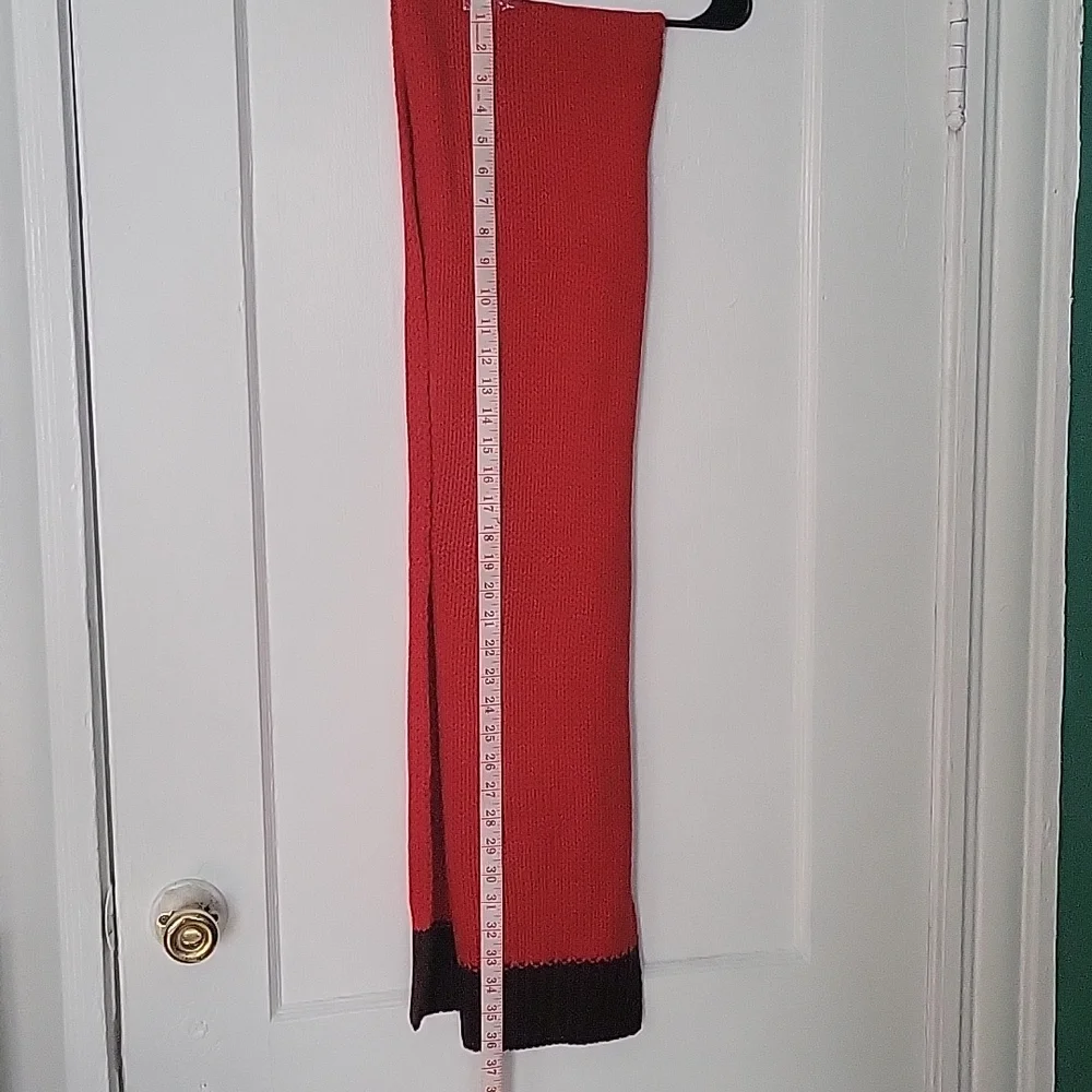 Old Navy Scarf Adult Unisex Red Black